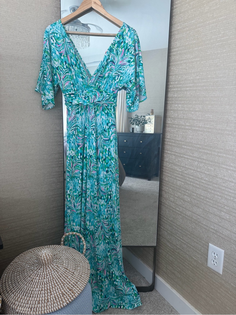 Lilly Pulitzer Parigi Maxi Dress – Emerald Isle Pineapple of My Eye Print –Small